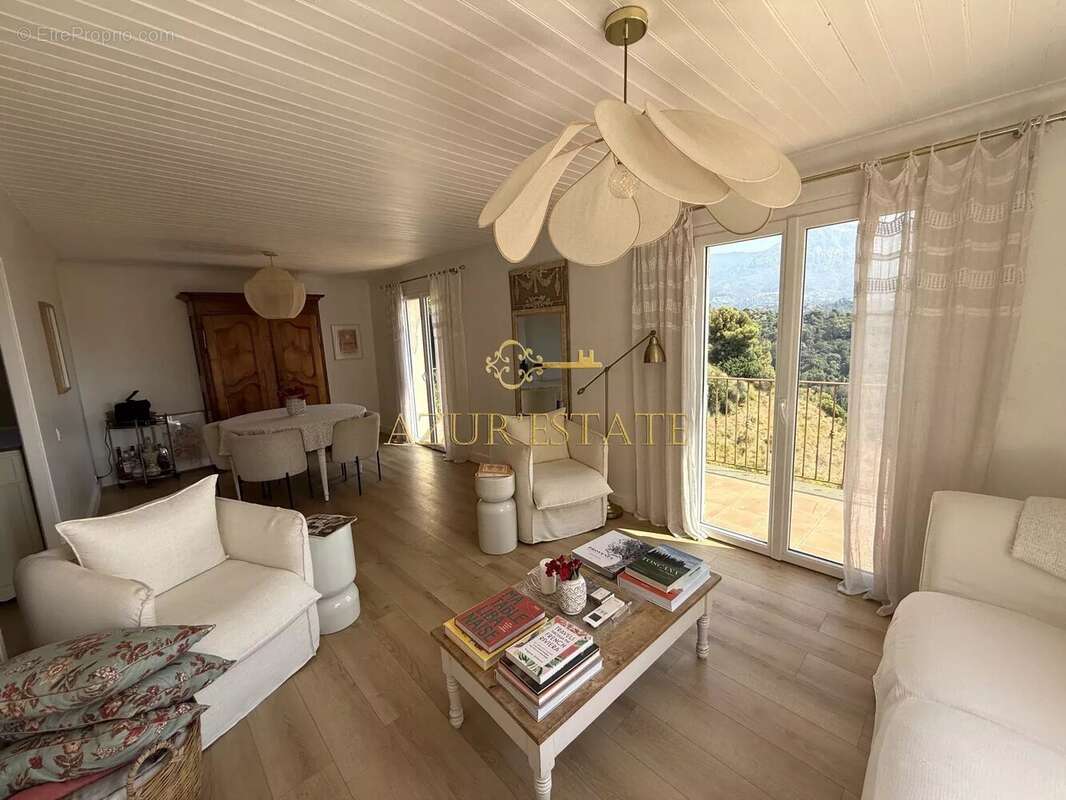 Maison à ROQUEBRUNE-CAP-MARTIN