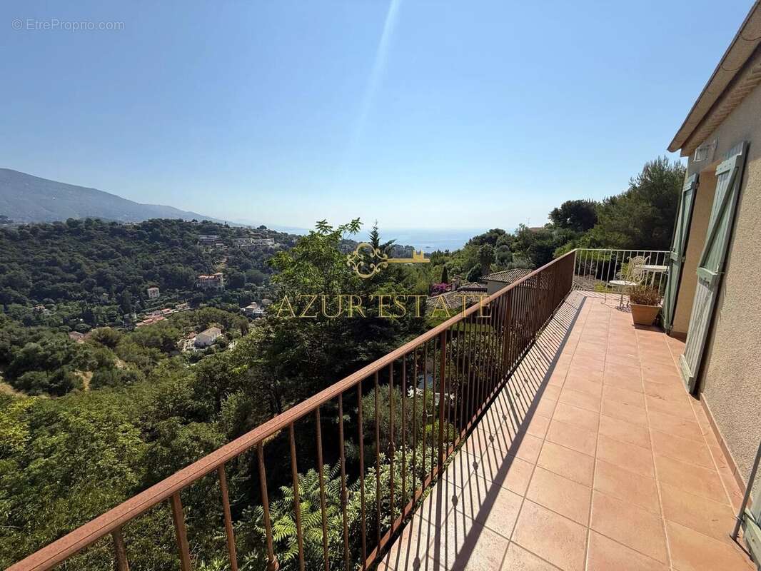 Maison à ROQUEBRUNE-CAP-MARTIN