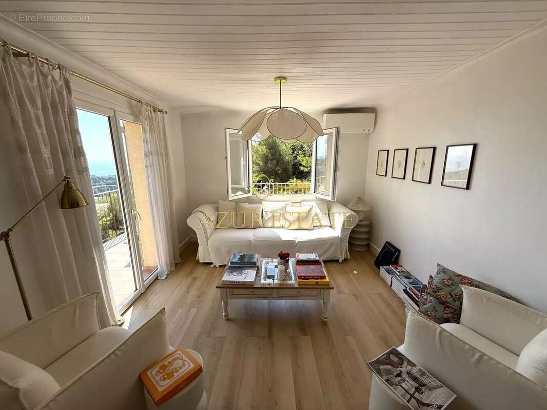 Maison à ROQUEBRUNE-CAP-MARTIN