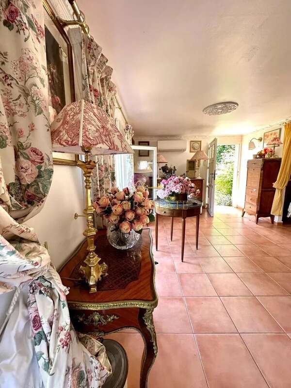 Maison à ROQUEBRUNE-CAP-MARTIN