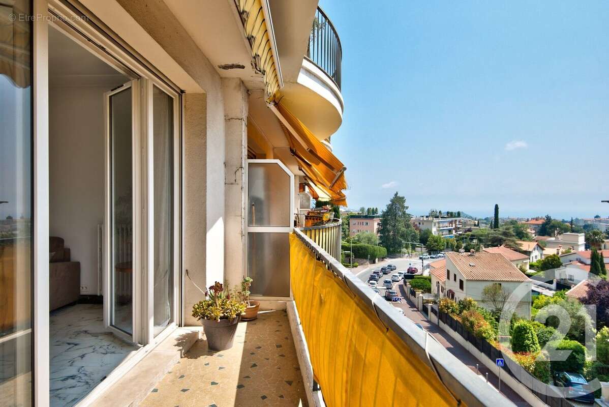 Appartement à NICE