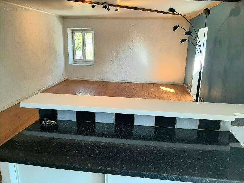Appartement à SAINT-PRIVAT