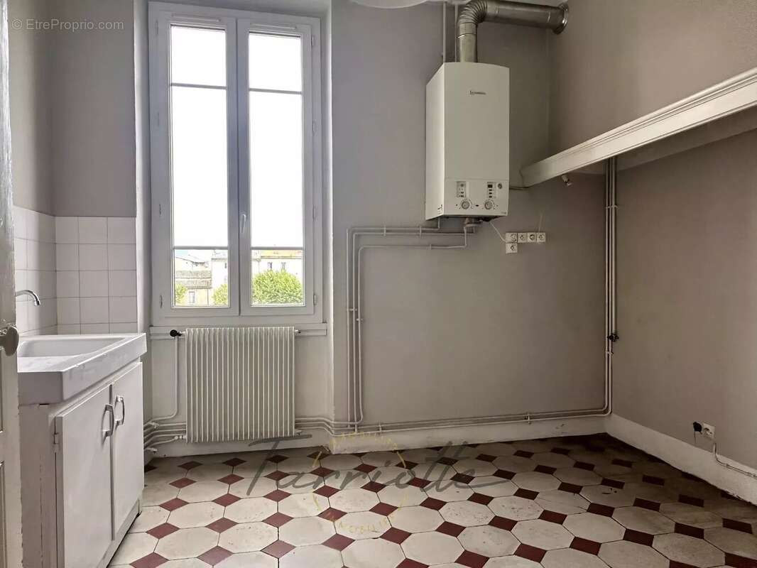 Appartement à MONTELIMAR
