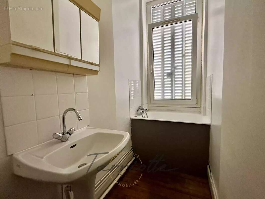 Appartement à MONTELIMAR