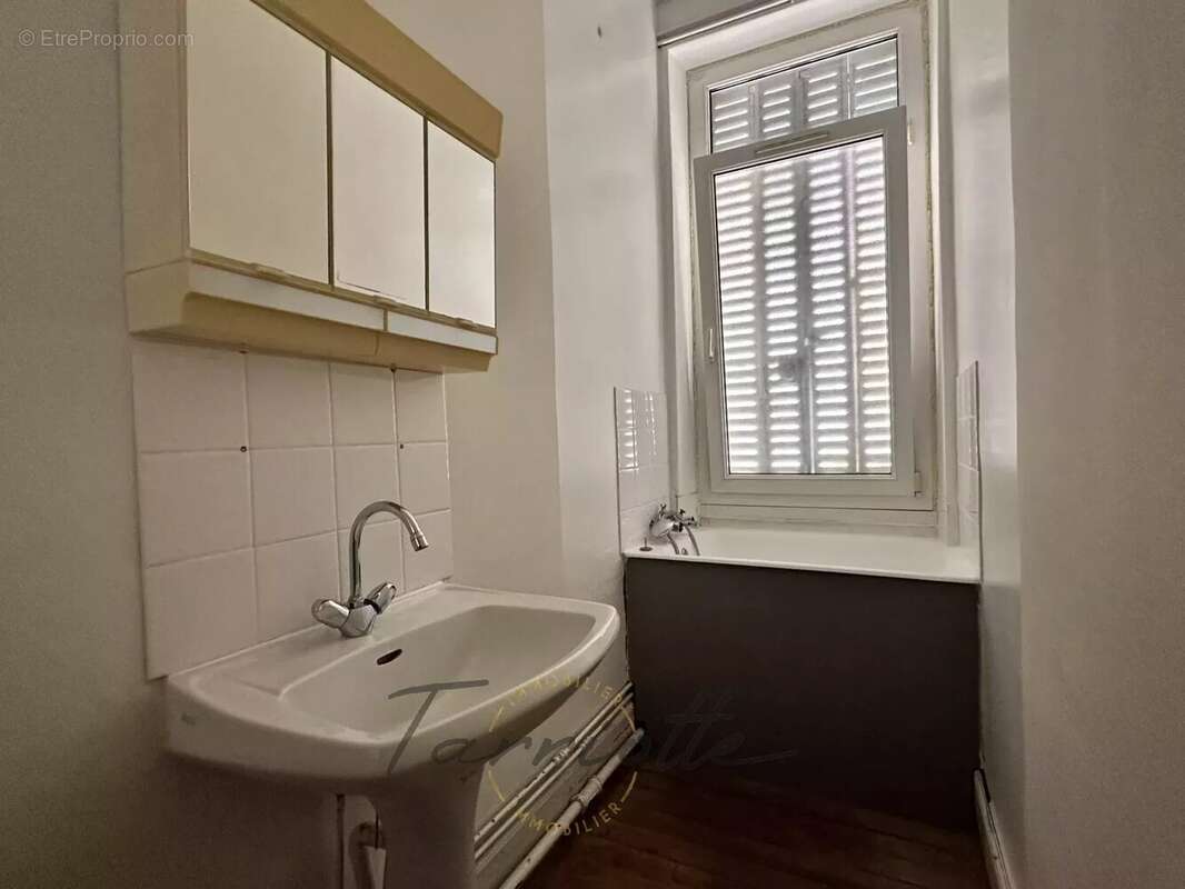 Appartement à MONTELIMAR