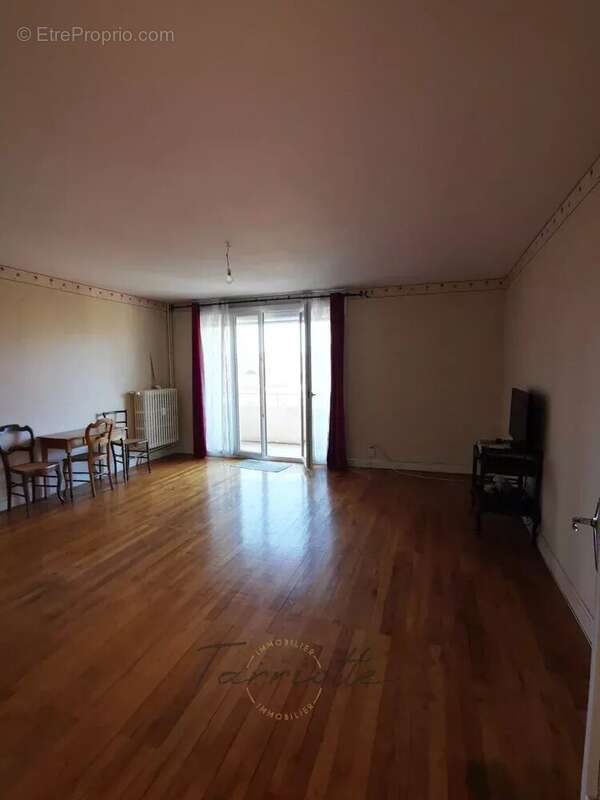 Appartement à MONTELIMAR