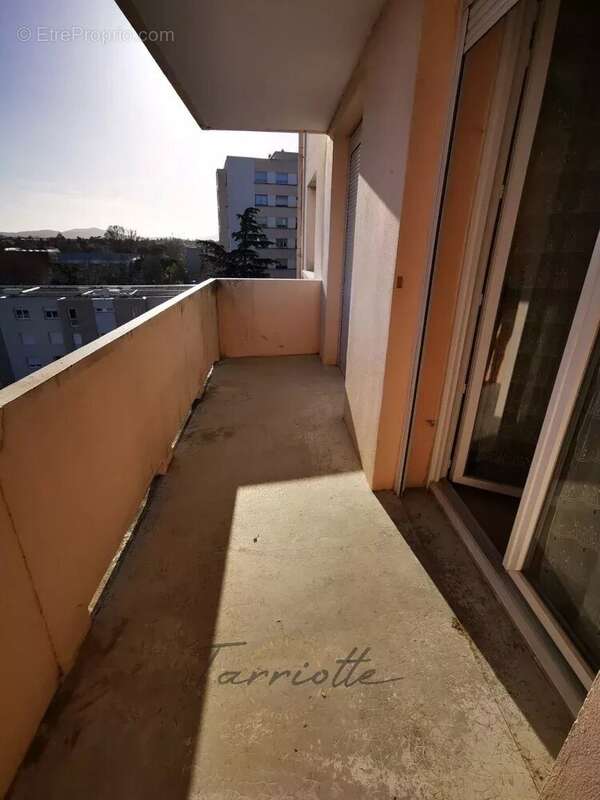 Appartement à MONTELIMAR