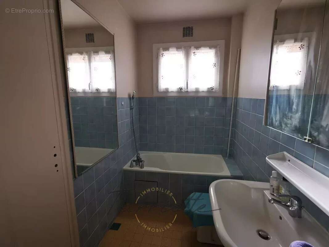 Appartement à MONTELIMAR