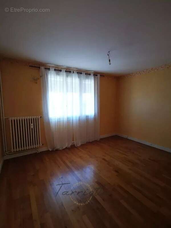 Appartement à MONTELIMAR