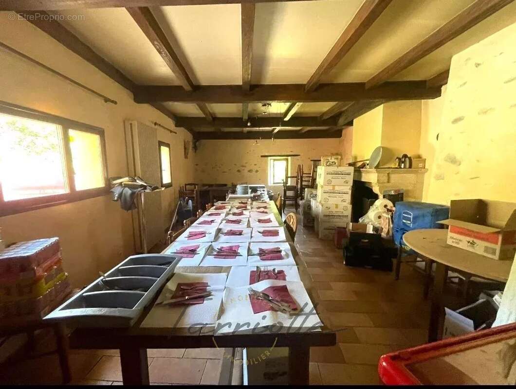 Maison à MALATAVERNE