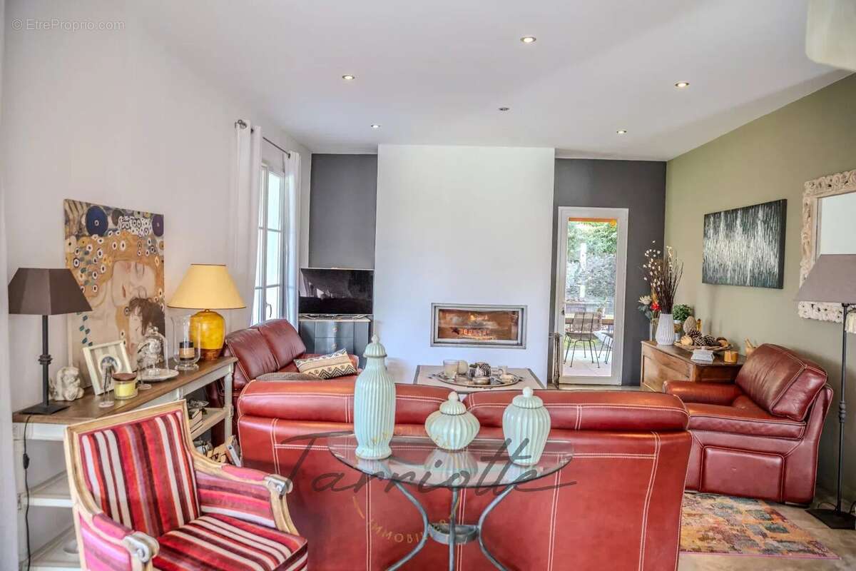 Maison à CHATEAUNEUF-DU-RHONE