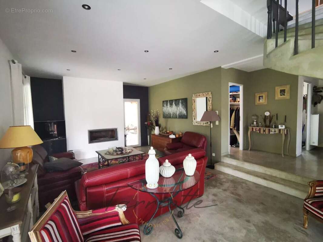 Maison à CHATEAUNEUF-DU-RHONE