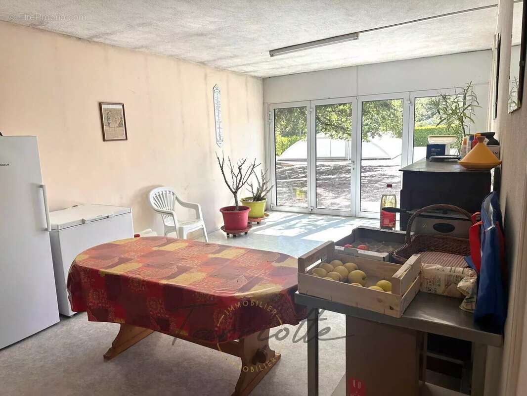 Maison à MONTELIMAR