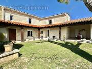 Maison à MONTELIMAR