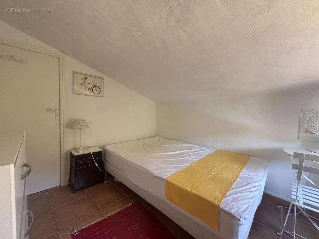 Maison à FIGANIERES