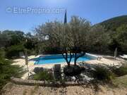 Maison à FIGANIERES