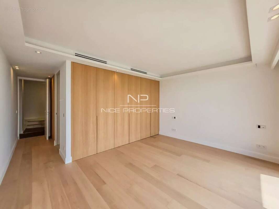 Maison à ROQUEBRUNE-CAP-MARTIN