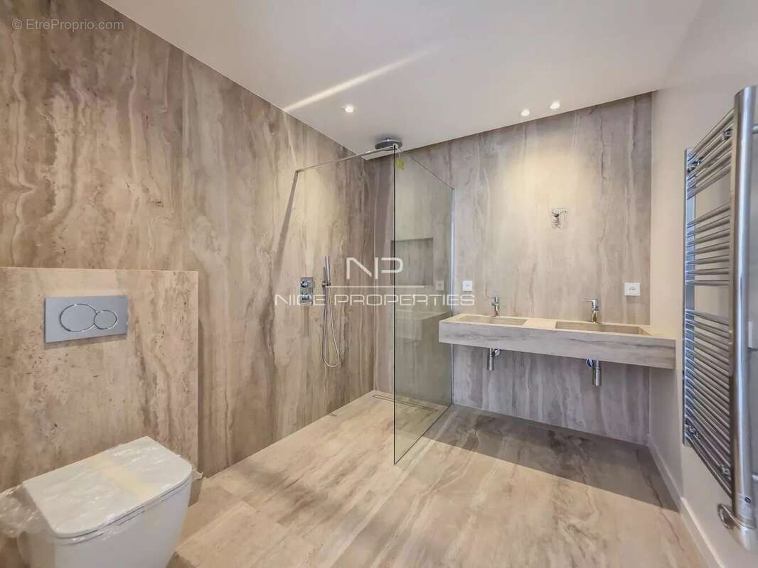 Maison à ROQUEBRUNE-CAP-MARTIN