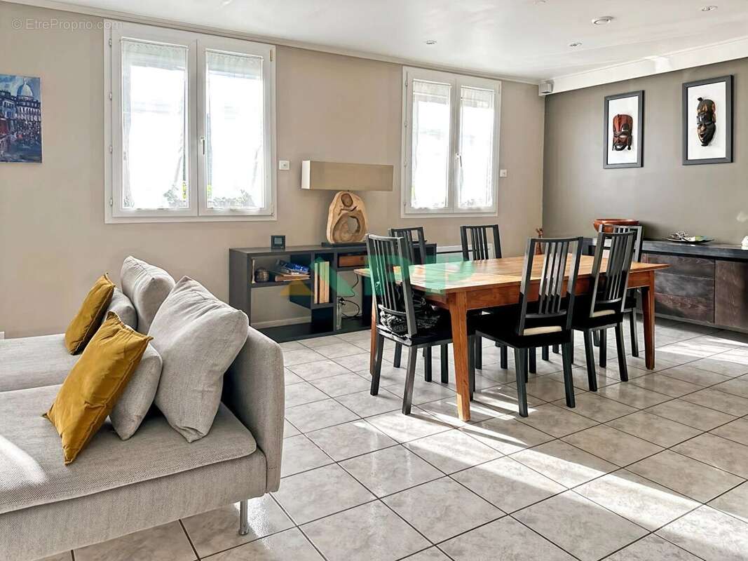 Maison à ATHIS-MONS