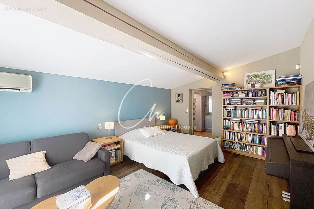 Maison à EYGALIERES