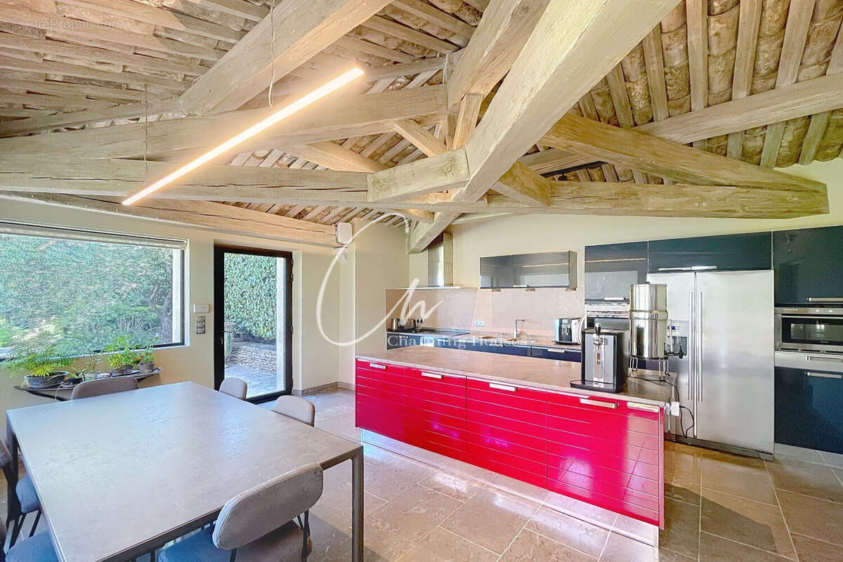 Maison à EYGALIERES