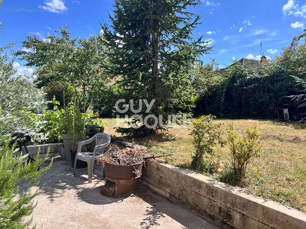 Maison à CHARMOILLE