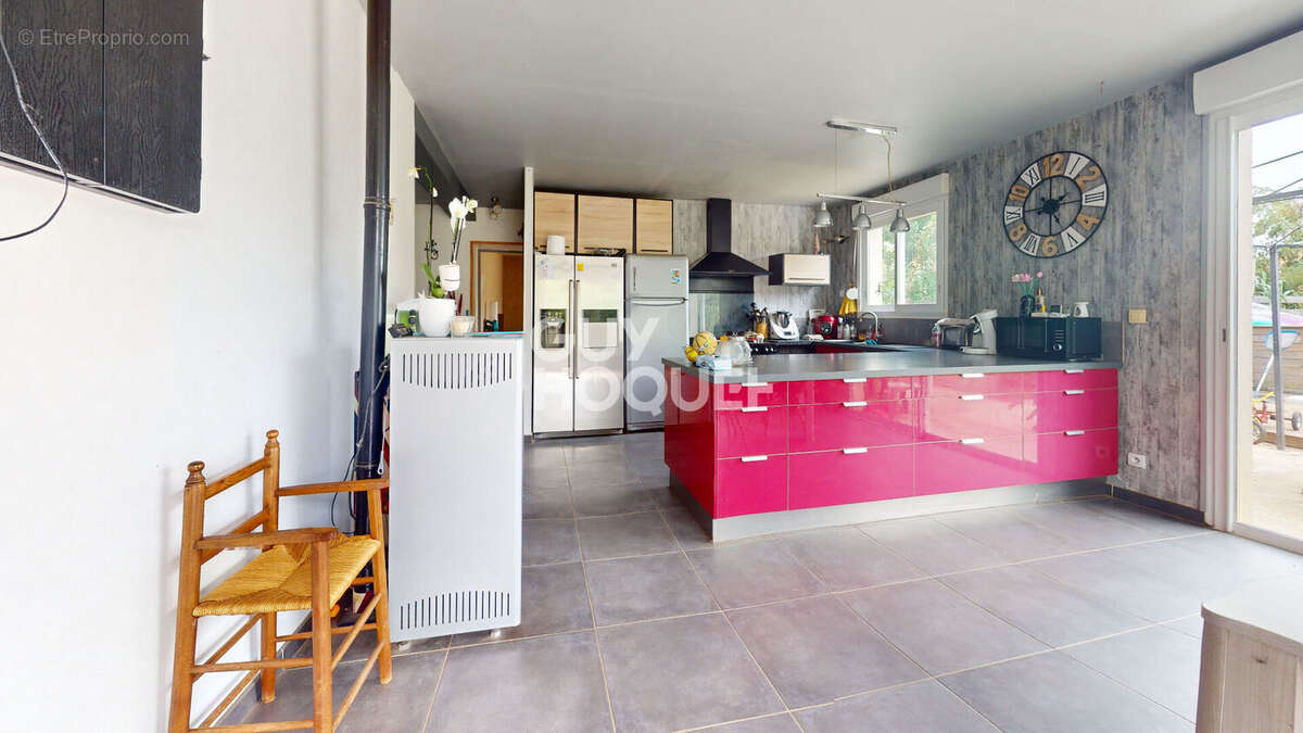 Maison à CHARMOILLE