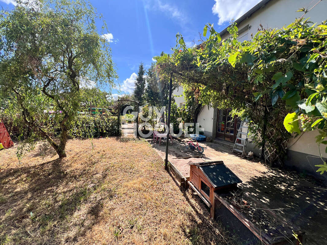 Maison à CHARMOILLE