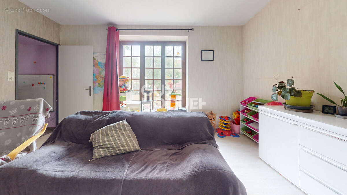 Maison à CHARMOILLE