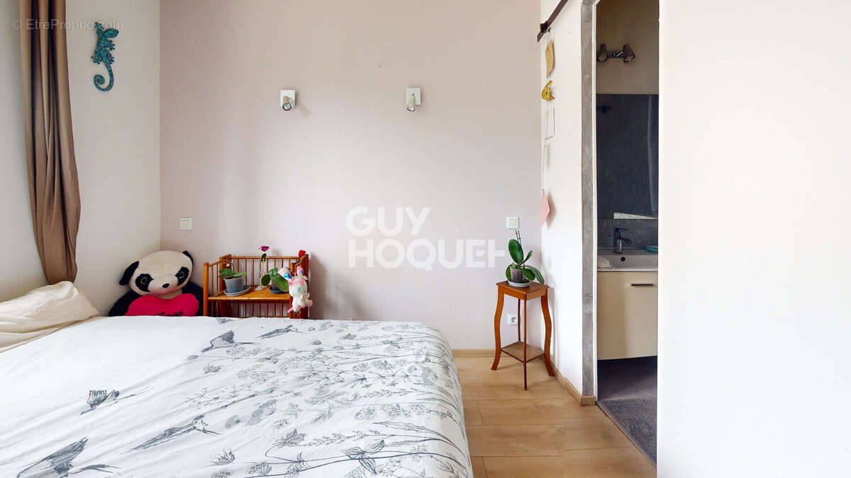 Maison à CHARMOILLE