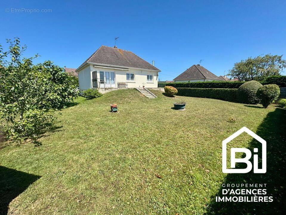 Maison à OUISTREHAM