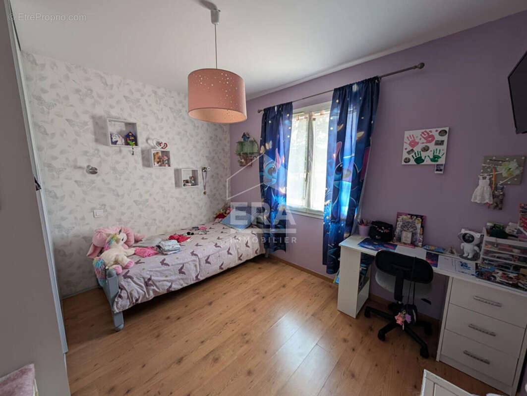Maison à MENESPLET
