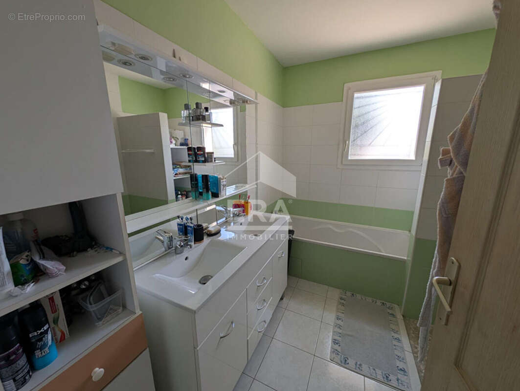 Maison à MONTPON-MENESTEROL