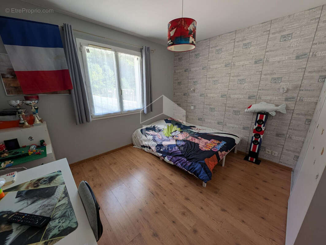 Maison à MONTPON-MENESTEROL