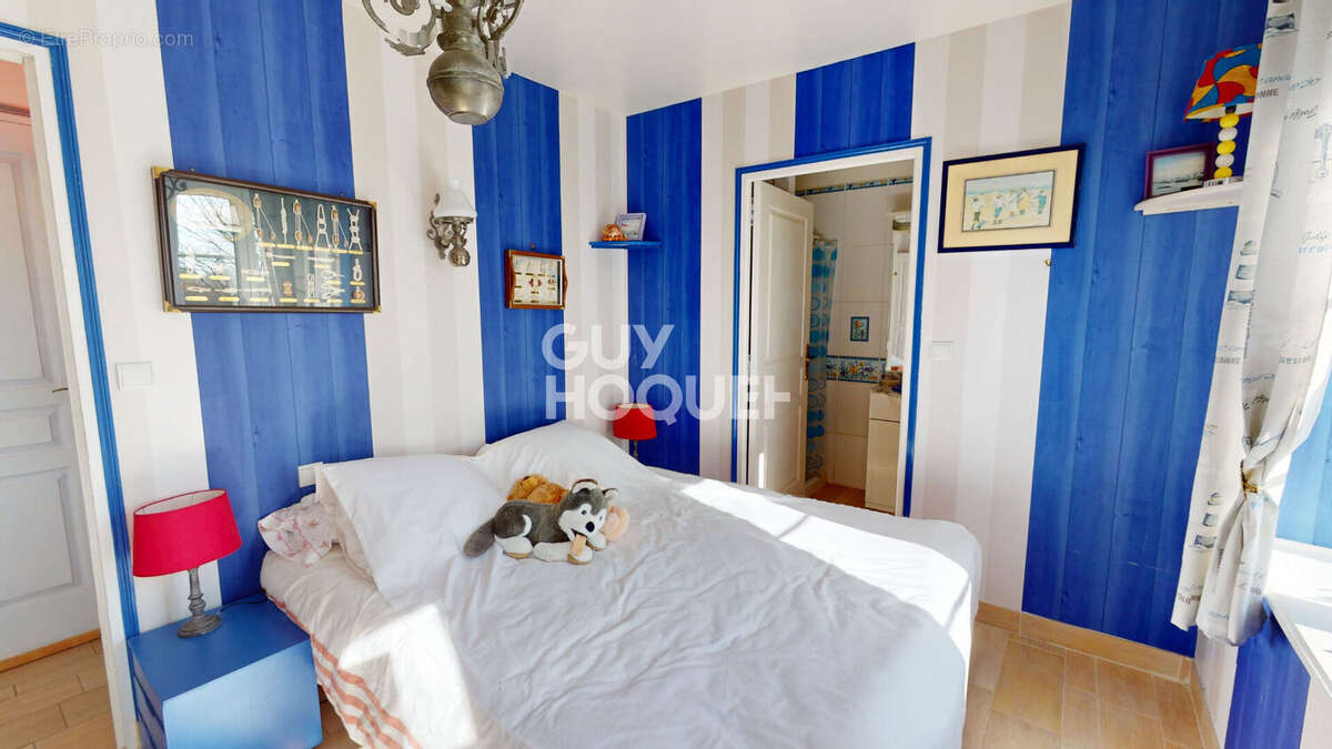 Maison à MARCEY-LES-GREVES