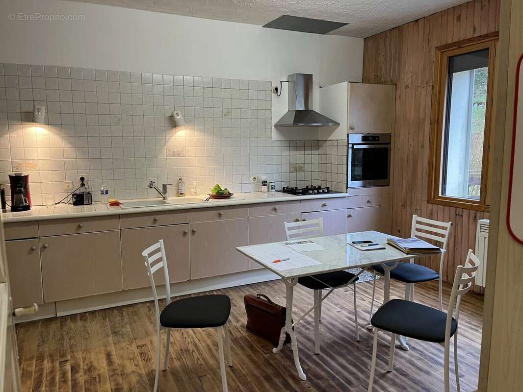 Maison à VERRERIES-DE-MOUSSANS