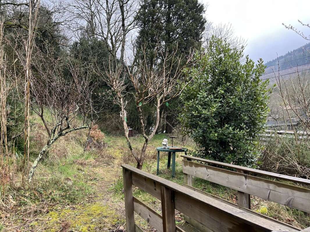 Maison à VERRERIES-DE-MOUSSANS