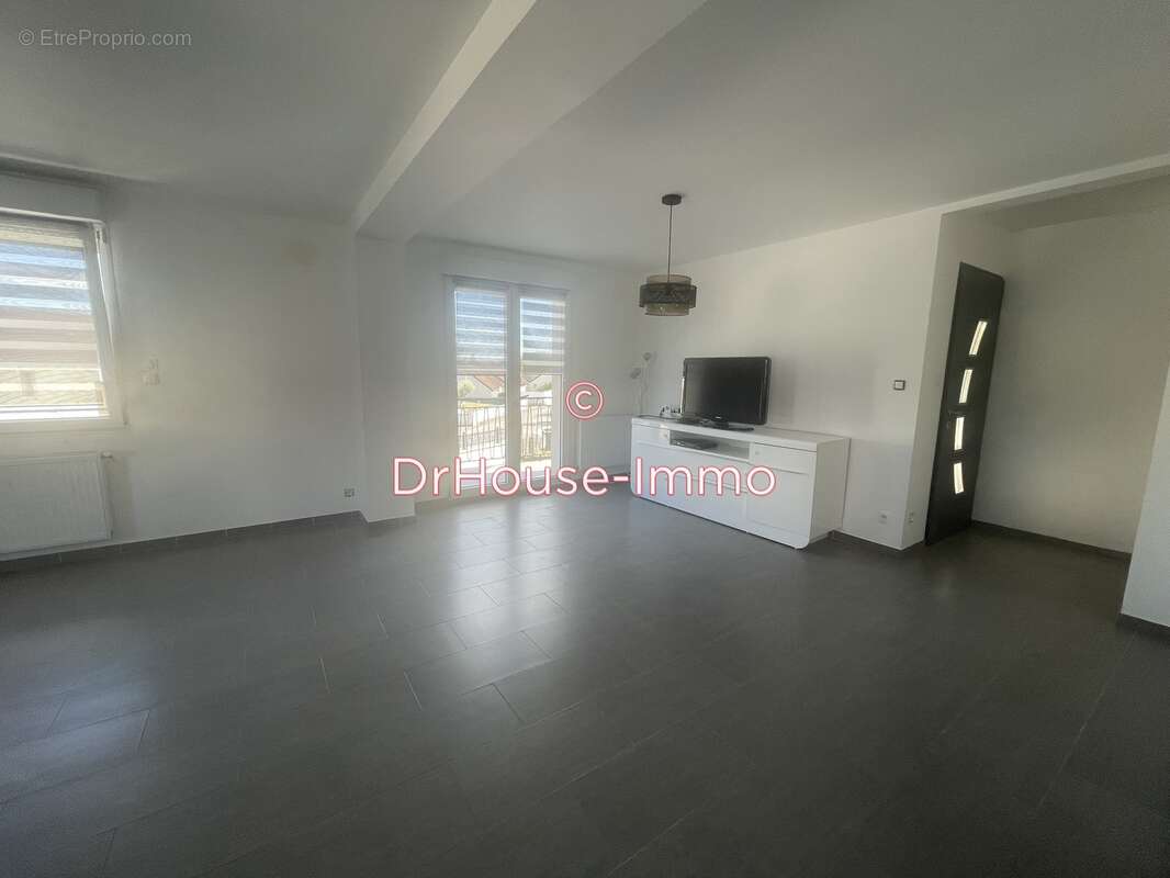 Maison à SAINT-DOULCHARD