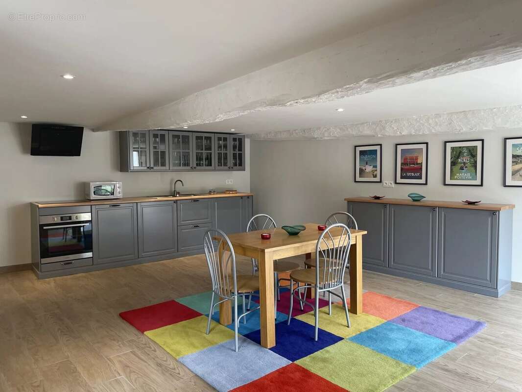 Maison à SAINT-MARTIN-DE-JUILLERS