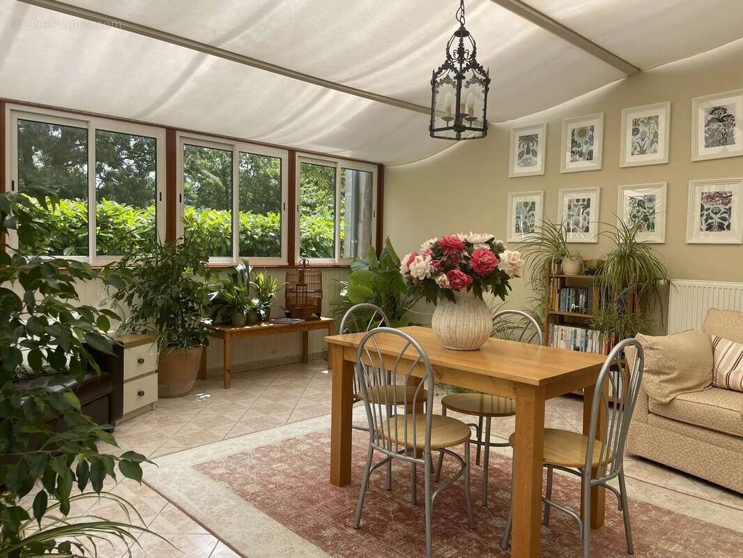 Maison à SAINT-MARTIN-DE-JUILLERS