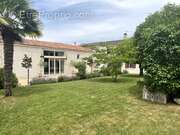 Maison à SAINT-MARTIN-DE-JUILLERS