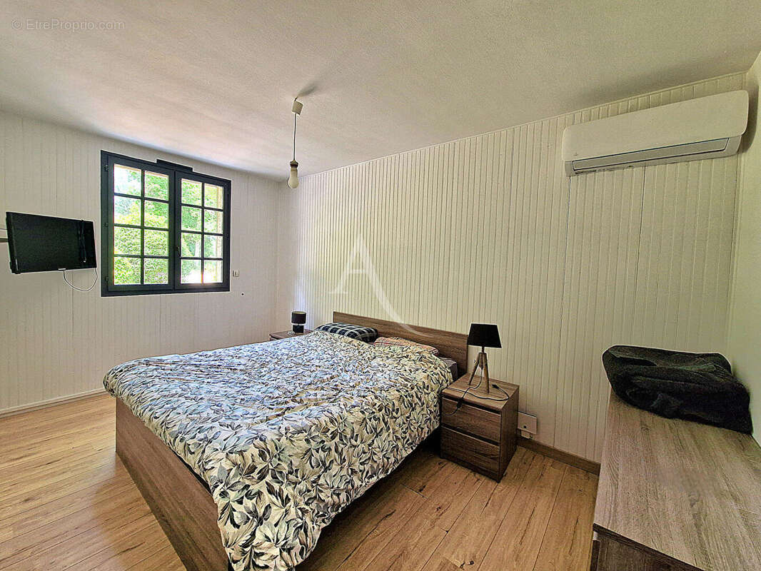 Maison à BAZOUGES-SUR-LE-LOIR