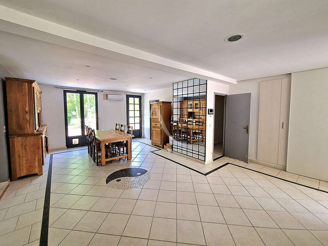 Maison à BAZOUGES-SUR-LE-LOIR