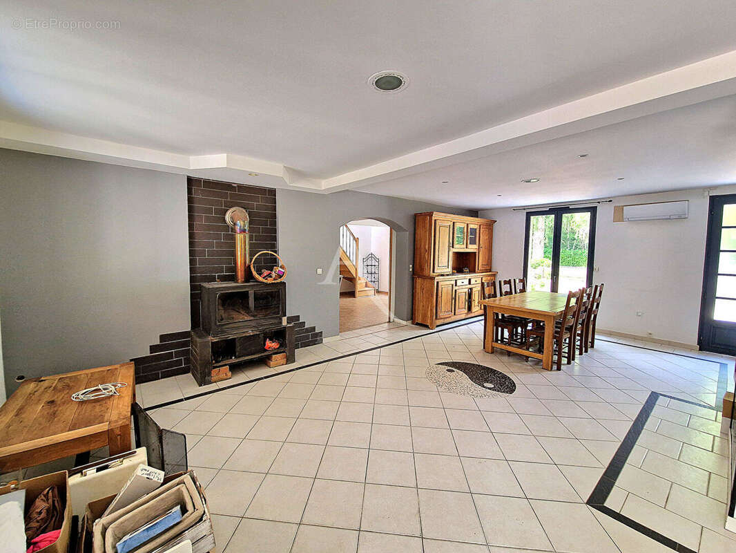 Maison à BAZOUGES-SUR-LE-LOIR