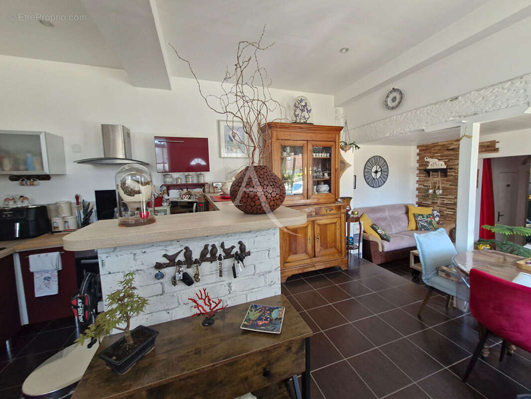 Appartement à INGRE