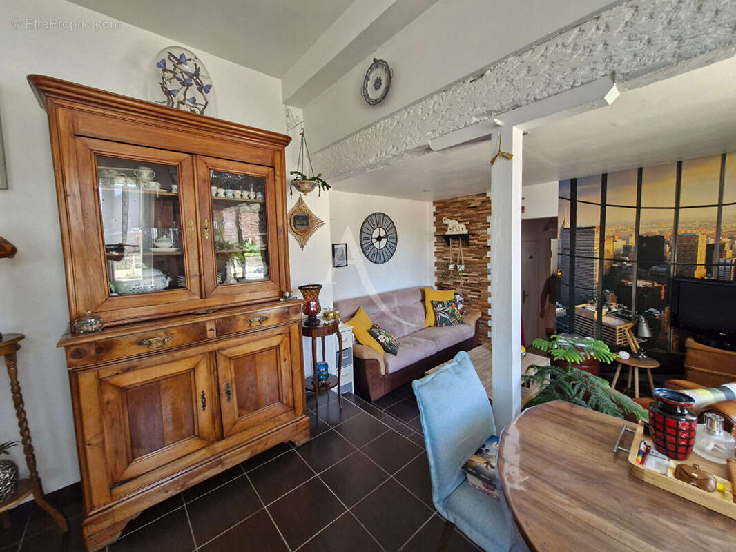 Appartement à INGRE