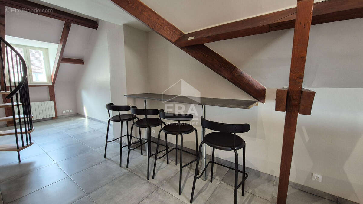 Appartement à PERIGNY