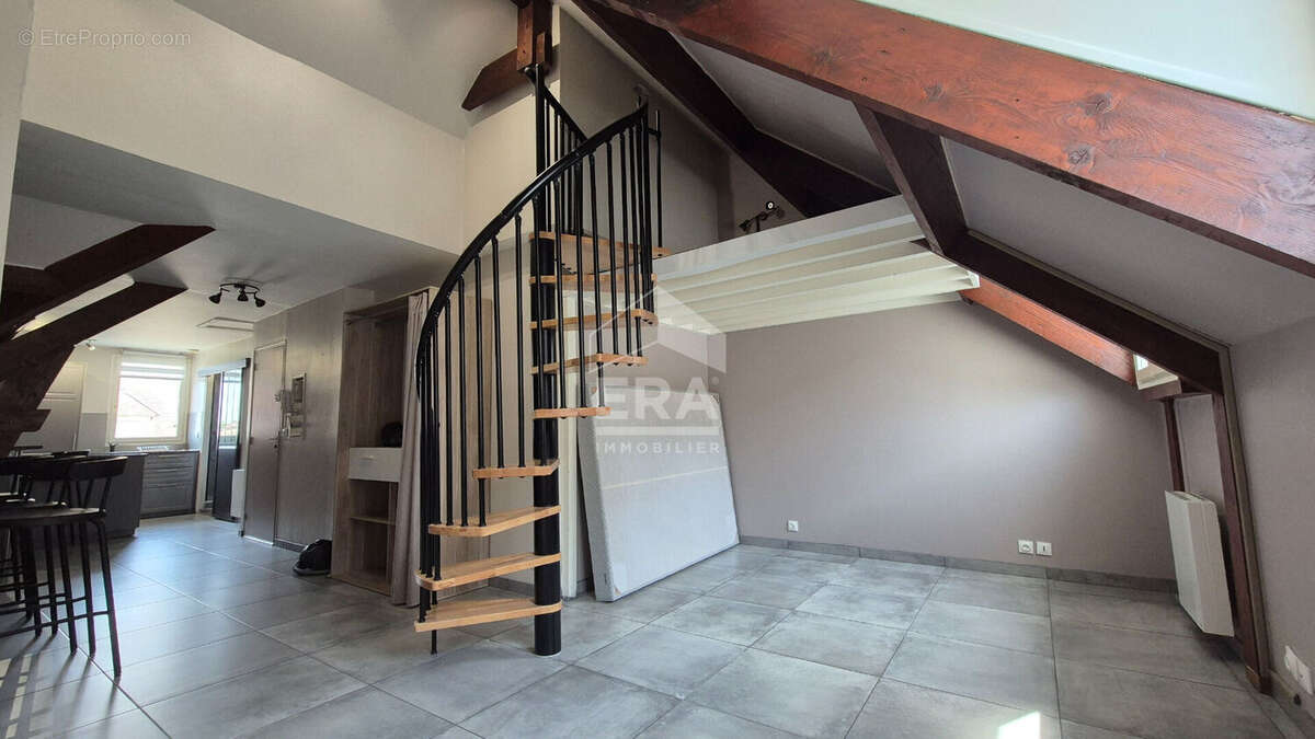 Appartement à PERIGNY