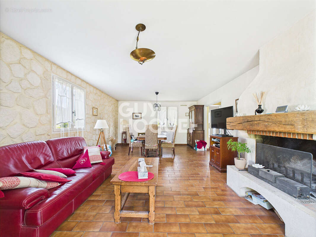 Maison à BARDOUVILLE