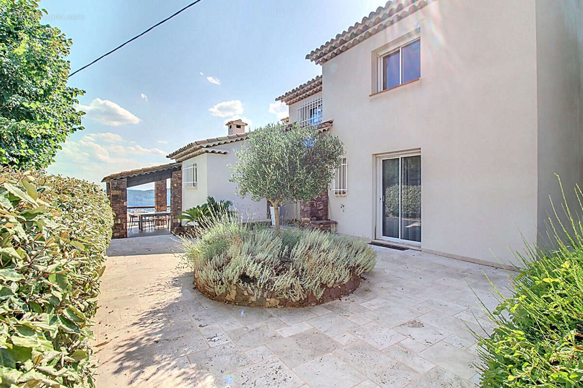 Maison à DRAGUIGNAN